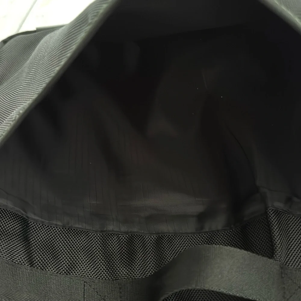 Targus computer bag. Black. Approximately 13x15x2.5”